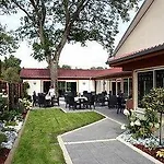 Logis Burnel Et La Cle Des Champs Отель Rouvres-en-Xaintois