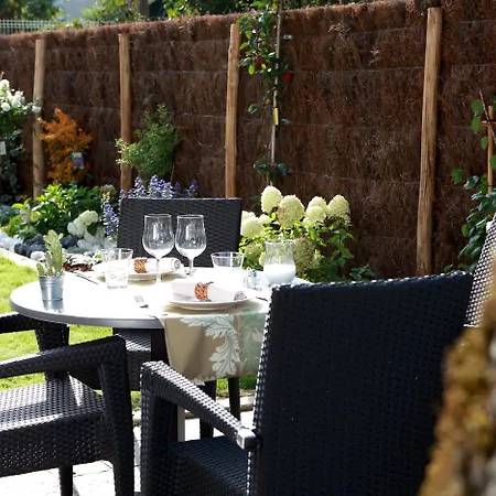 Otel Logis Burnel Et La Cle Des Champs 3*