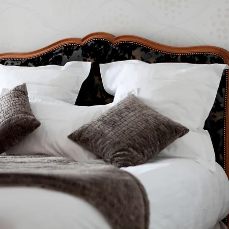 Hotel Logis Burnel Et La Cle Des Champs Rouvres-en-Xaintois