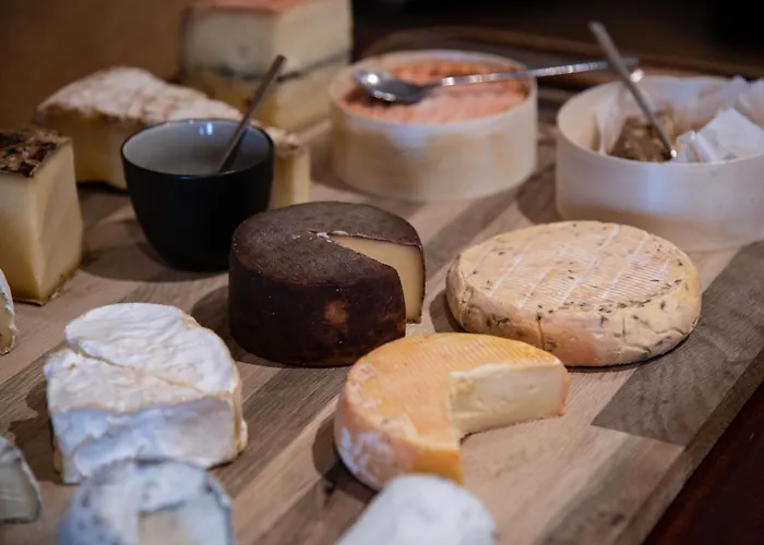 Logis Burnel Et La Cle Des Champs 3* Rouvres-en-Xaintois