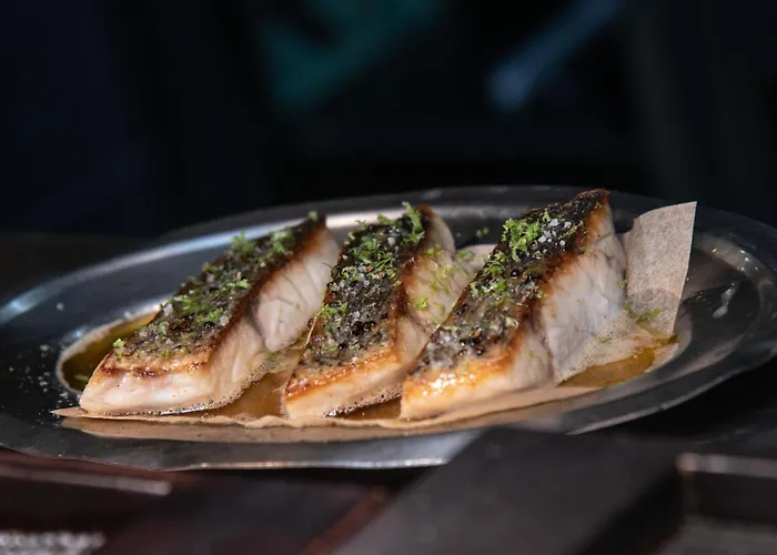 Hotel Logis Burnel Et La Cle Des Champs 3*