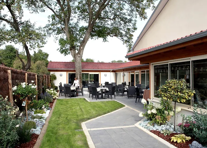 Logis Burnel Et La Cle Des Champs 3*