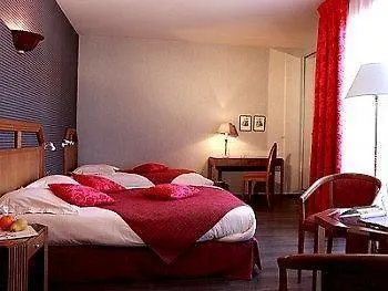 Logis Burnel Et La Cle Des Champs Hotel Rouvres-en-Xaintois